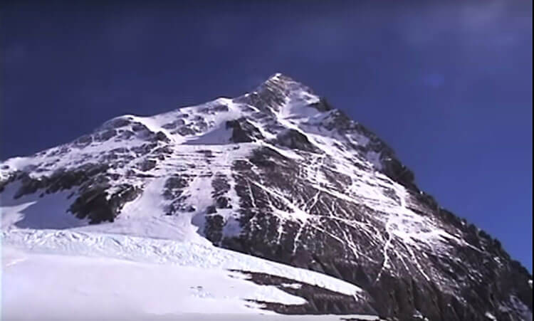 Everest rainbow valley